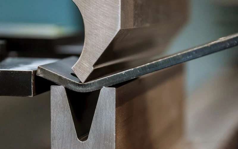 Гнуття металу на ЧПК